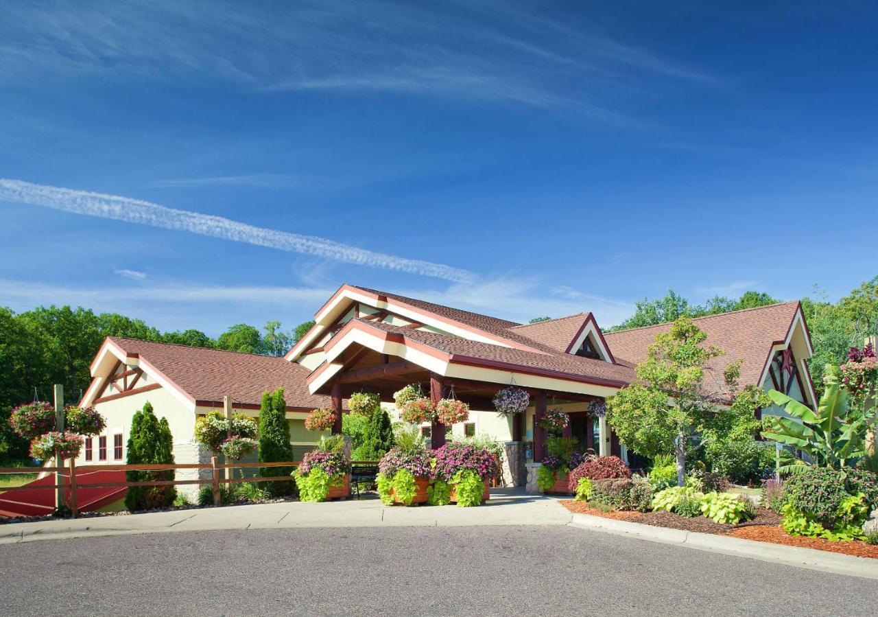 Bluegreen Vacations Christmas Mountain Village, An Ascend Resort Wisconsin Dells Eksteriør billede