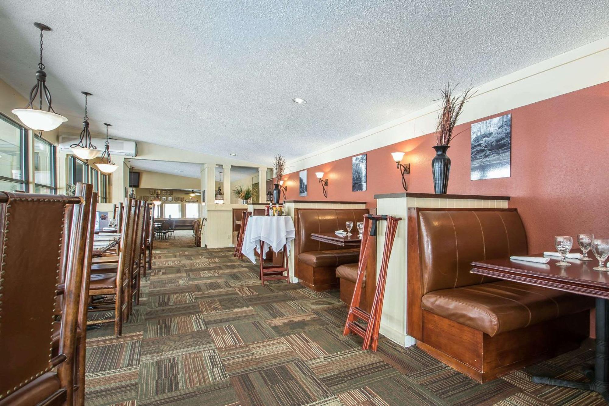 Bluegreen Vacations Christmas Mountain Village, An Ascend Resort Wisconsin Dells Eksteriør billede