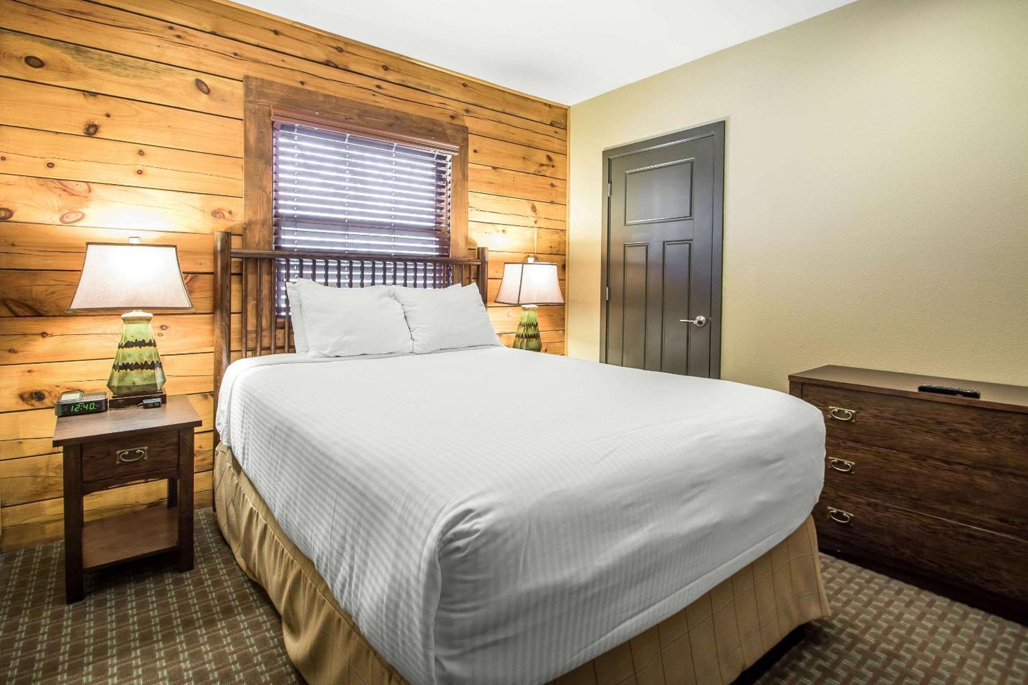 Bluegreen Vacations Christmas Mountain Village, An Ascend Resort Wisconsin Dells Eksteriør billede