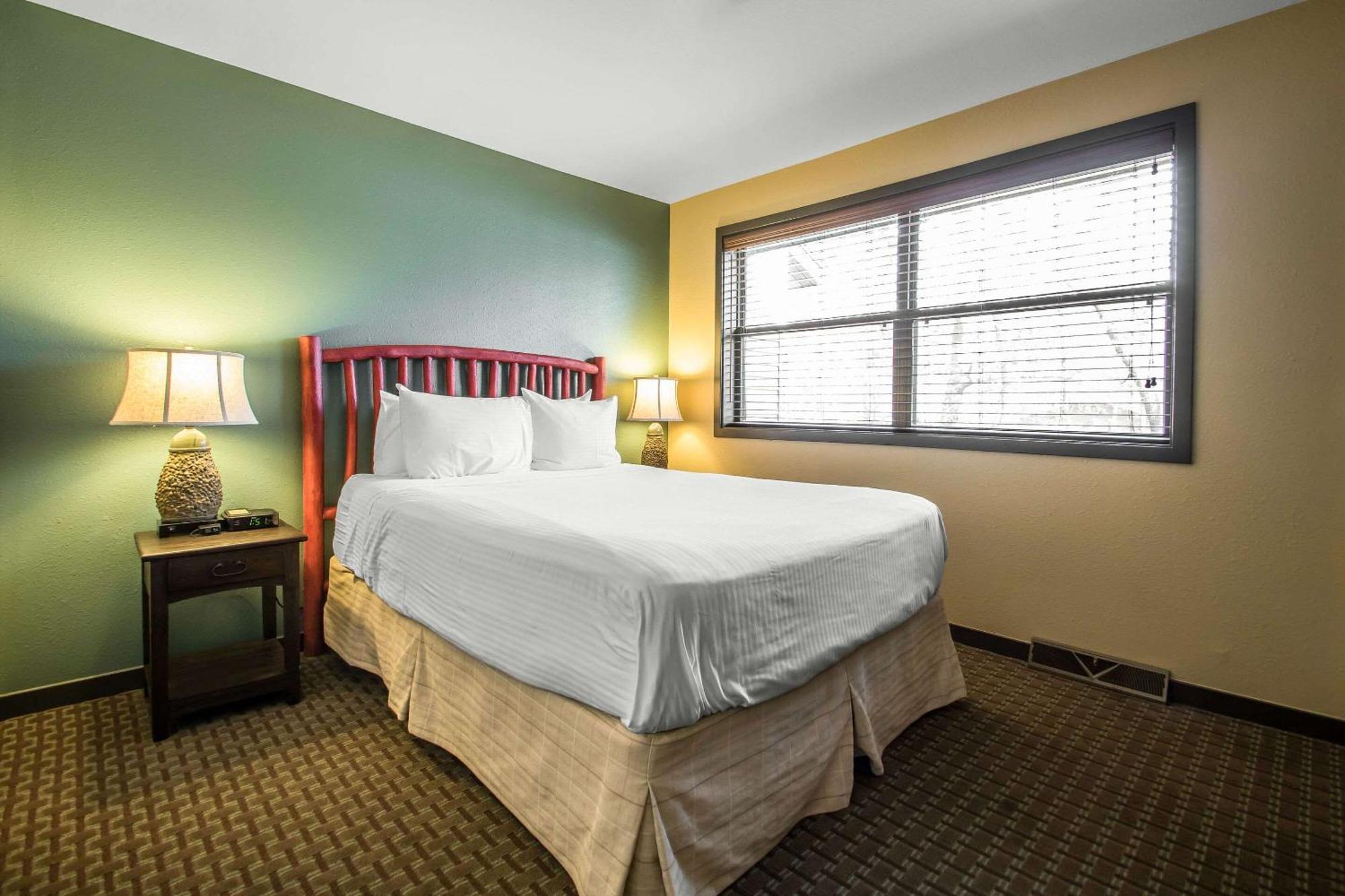 Bluegreen Vacations Christmas Mountain Village, An Ascend Resort Wisconsin Dells Eksteriør billede