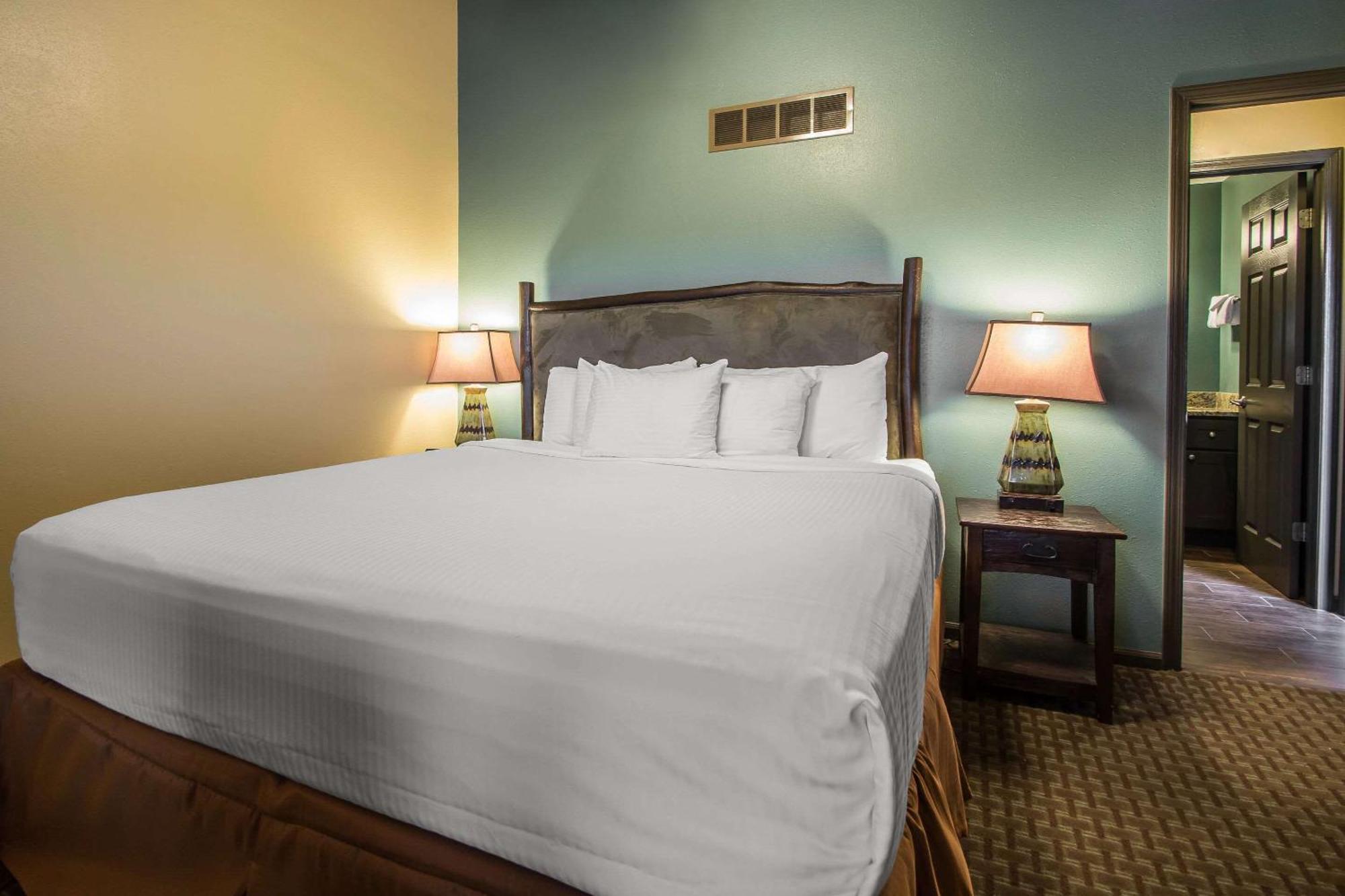 Bluegreen Vacations Christmas Mountain Village, An Ascend Resort Wisconsin Dells Eksteriør billede