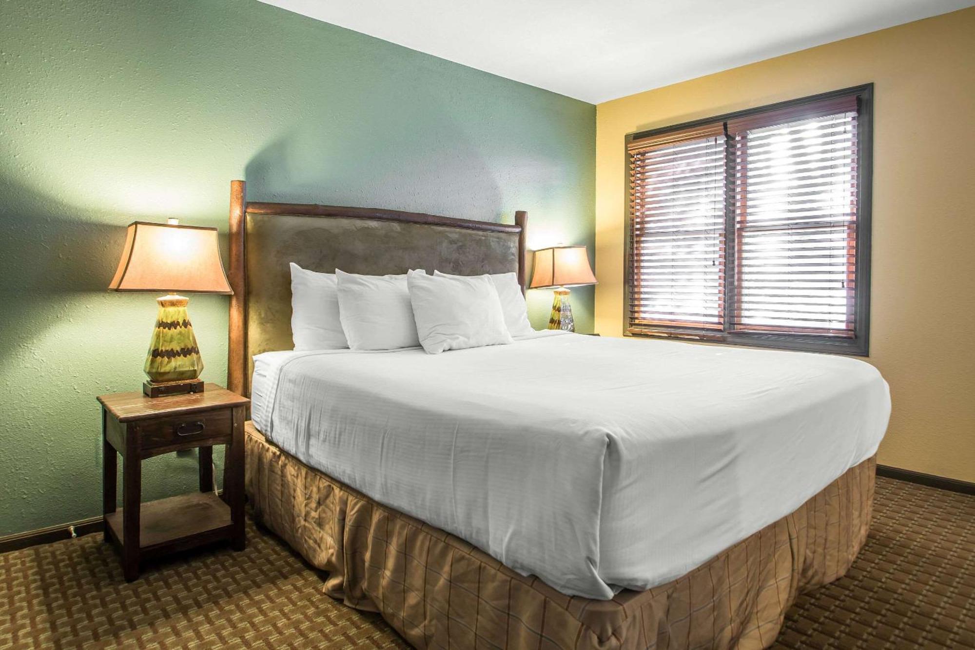 Bluegreen Vacations Christmas Mountain Village, An Ascend Resort Wisconsin Dells Eksteriør billede
