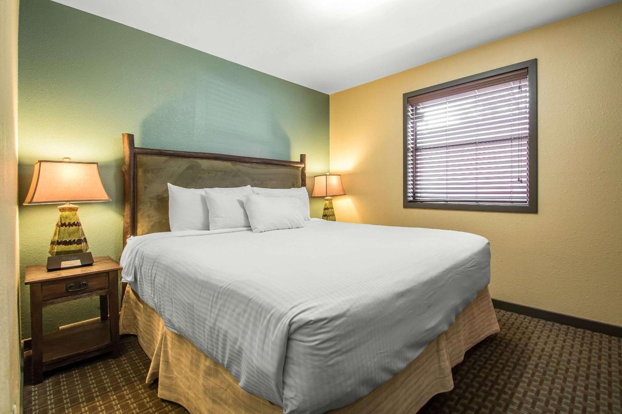 Bluegreen Vacations Christmas Mountain Village, An Ascend Resort Wisconsin Dells Eksteriør billede