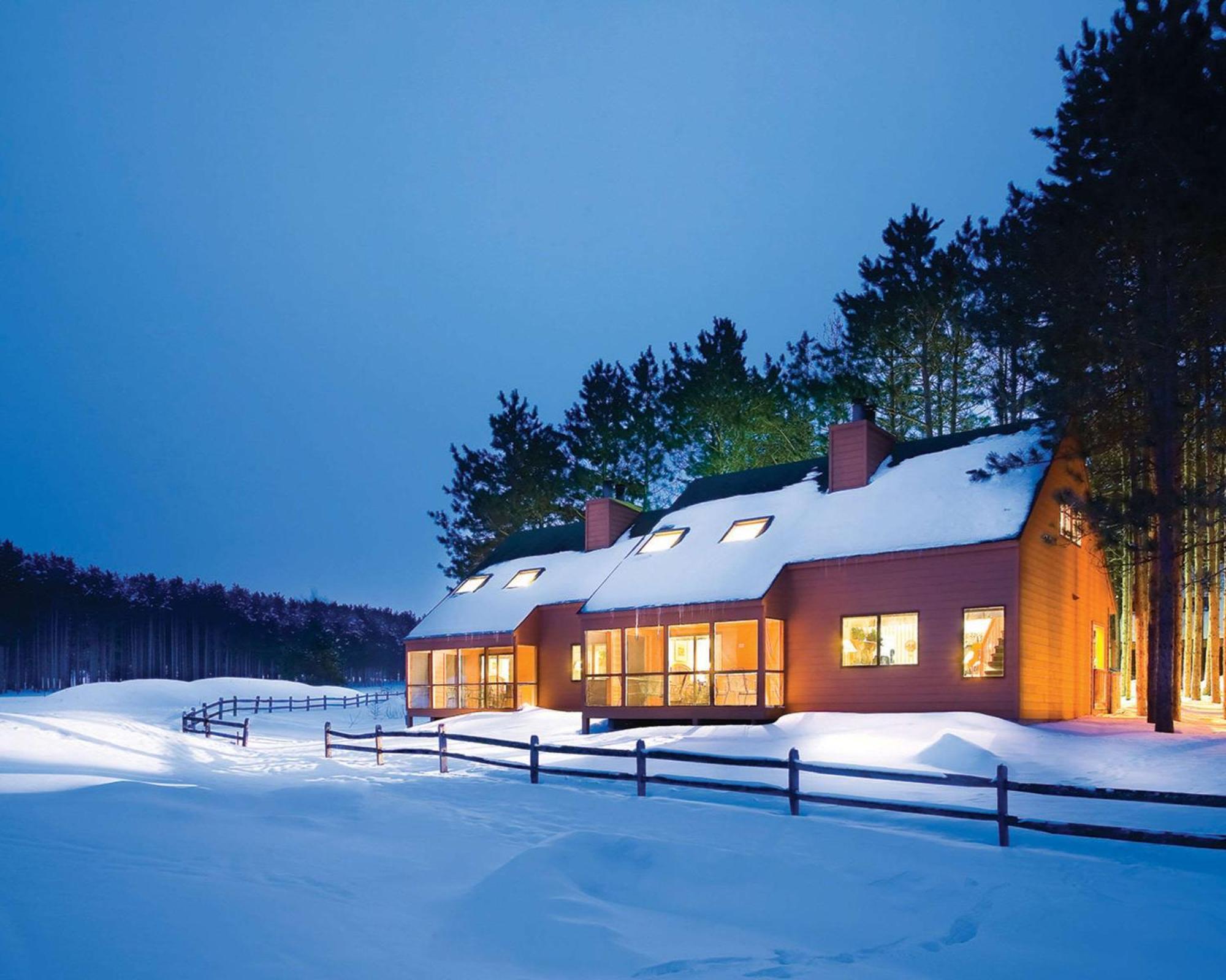 Bluegreen Vacations Christmas Mountain Village, An Ascend Resort Wisconsin Dells Eksteriør billede