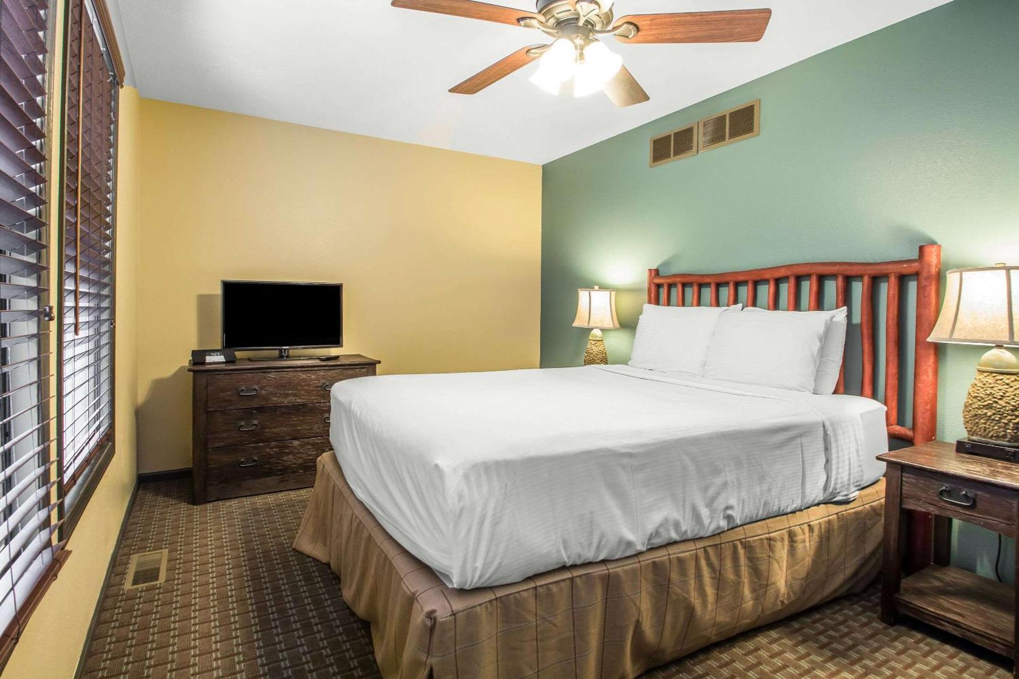 Bluegreen Vacations Christmas Mountain Village, An Ascend Resort Wisconsin Dells Eksteriør billede